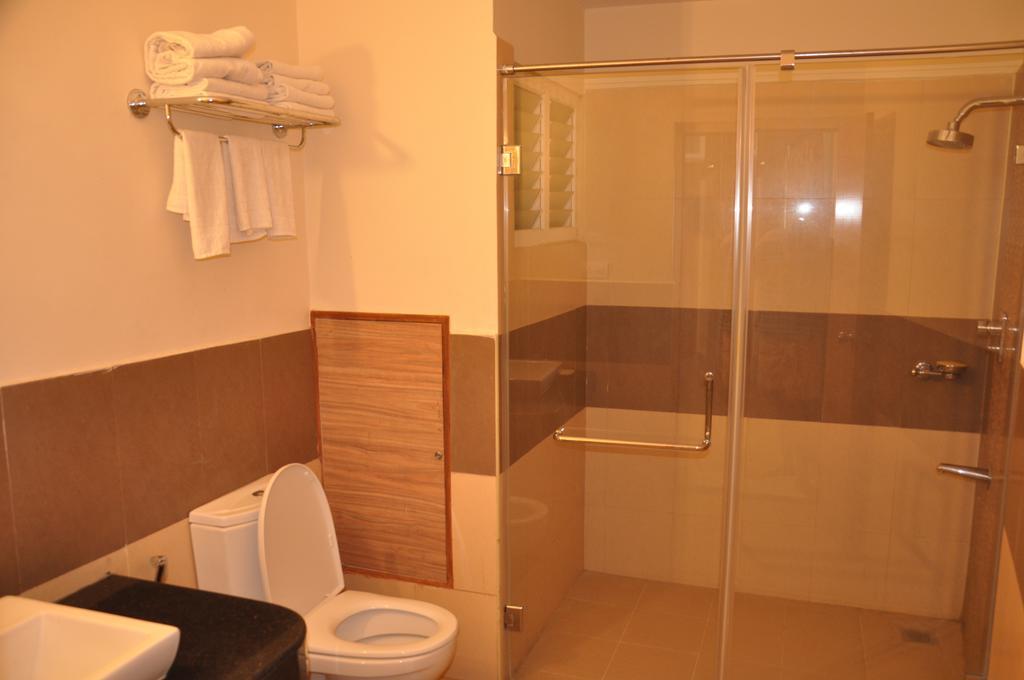 Hotel Sms Grand Inn Веллуру Номер фото